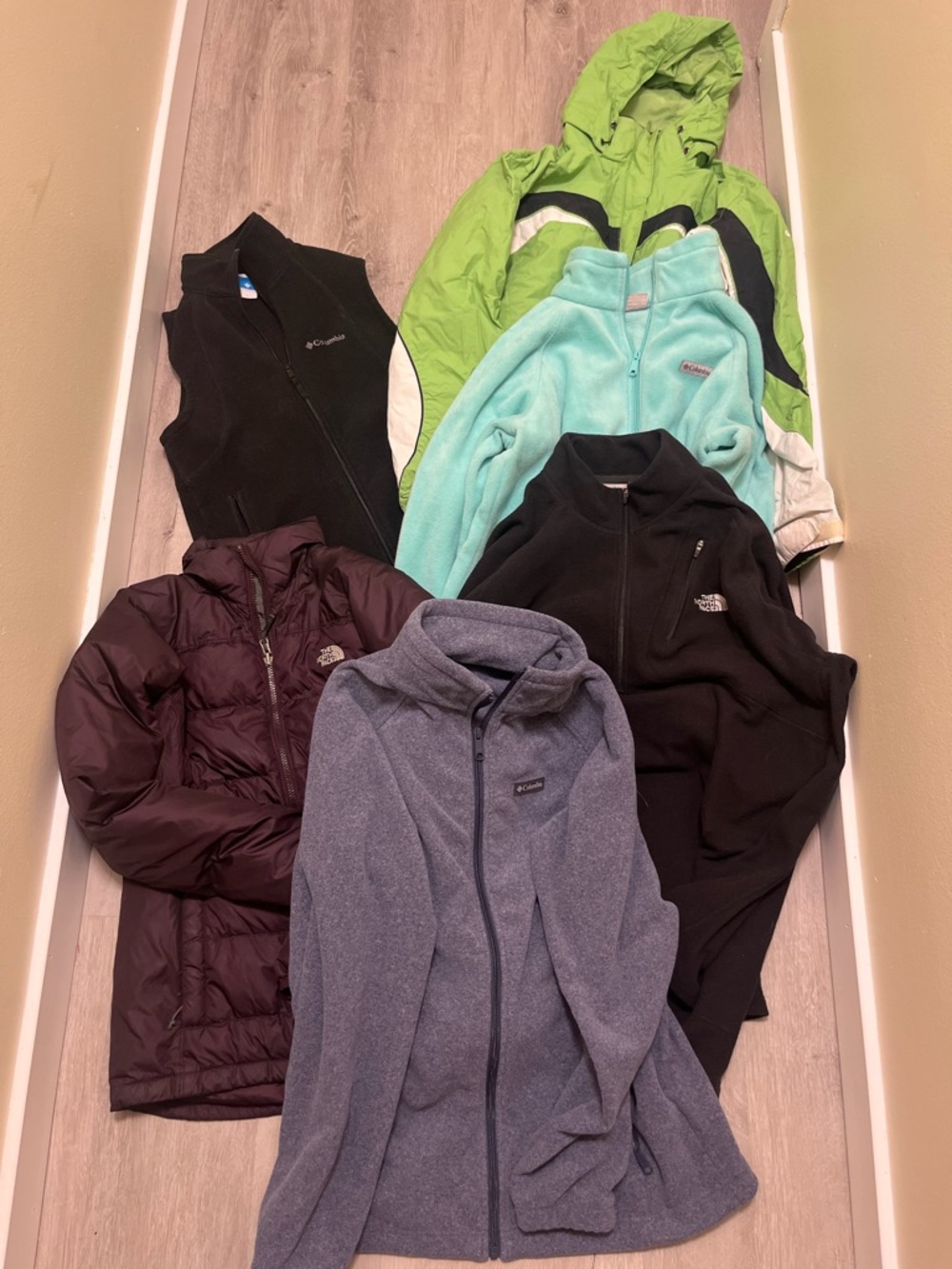 Outerwear reseller bundle 6 pieces